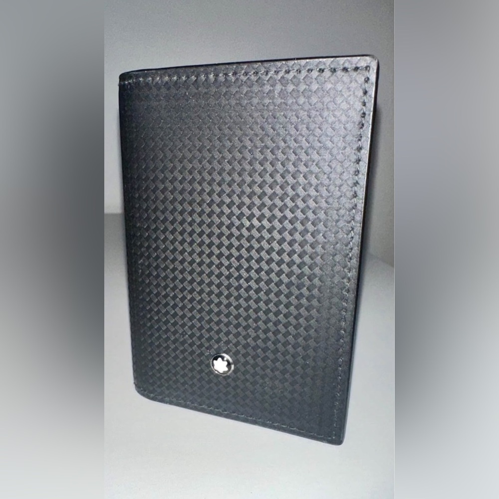 Montblanc: Extreme 2.0 Leather Business Card Holder